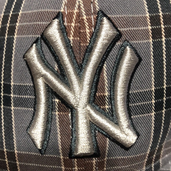 Yankees Cap - Picture 8 of 8